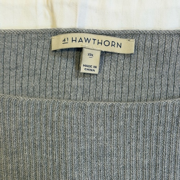 NWOT 41 Hawthorne XXL Striped Gray and Cream lightweight Sweater - Picture 7 of 7